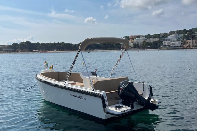 License free boat rental around the coast of santa ponsa - Santa Ponsa by Boat: Why This Coast Feels Different