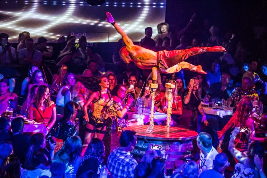 Magaluf: Pirates Reloaded Show Entry Ticket - Who this is best for (and who should skip it)