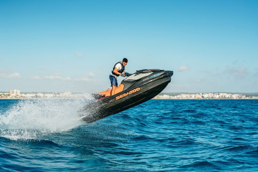 Mallorca: 25-Minute Palma Beach Jet Ski Excursion - Playa del Arenal check-in: quick access, no hotel pickup