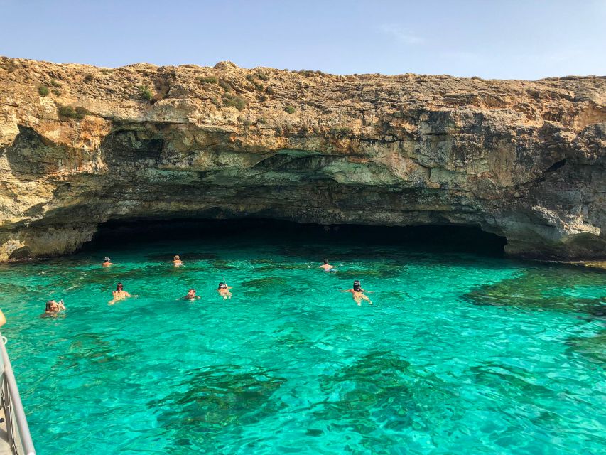 Mallorca: 3.5-Hour Boat Trip with Swimming and Snorkeling - A 3.5-hour catamaran cruise that actually gets you swimming