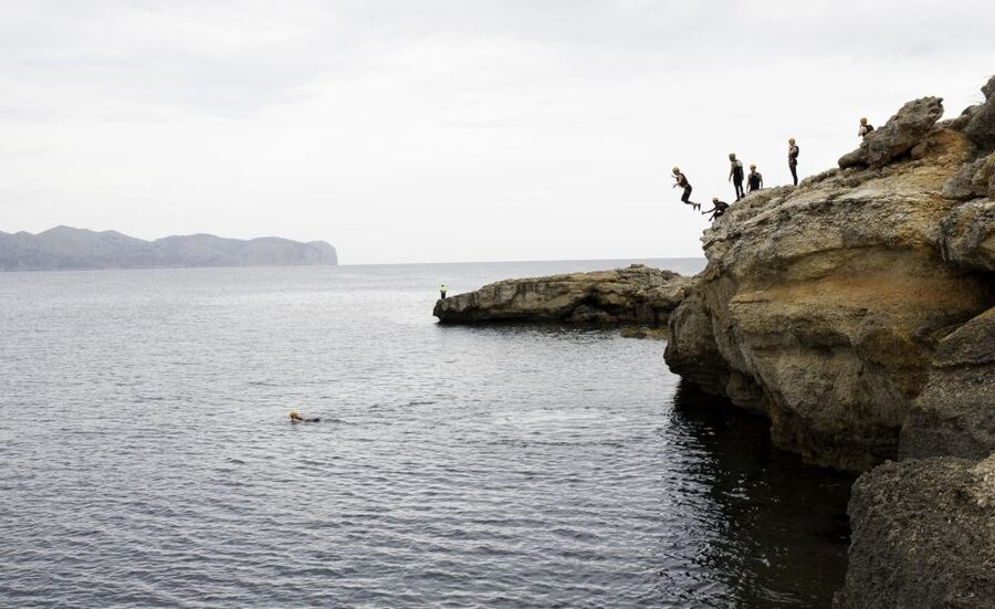 Mallorca: 4-Hour Cliff Jumping Adventure - The extra coastal moves: climbing, abseiling, caves, zip line
