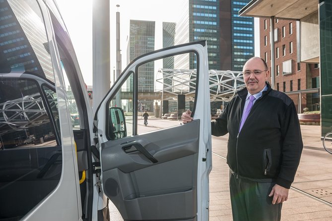 Mallorca Airport Arrival Transfer -Airport from/to Cala Ratjada - Airport arrival at Palma de Mallorca: the point is avoiding taxi chaos