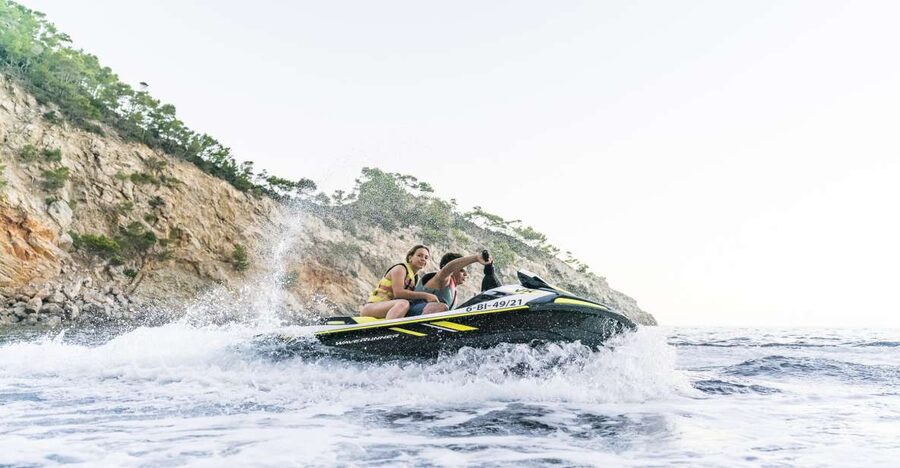 Mallorca: Alcudia Bay Jet Ski Tour - The Return Loop: Nuro Beach, Son Real, and S’Albufera From the Sea