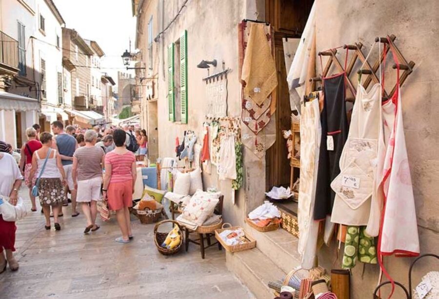 Mallorca: Alcudia Old Town, Market, and Formentor Beach - Alcúdia Old Town: Old Walls, Roman Echoes, and Easy Wandering