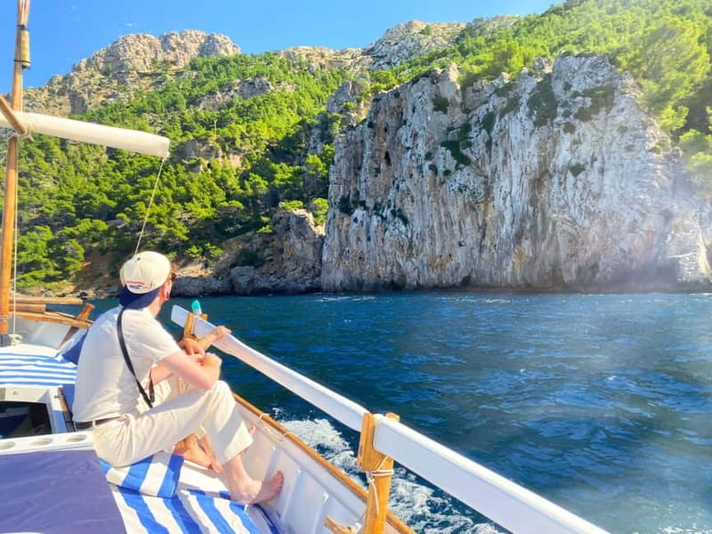 Mallorca: Alcudia: Private Boat Tour with Snorkel - Should you book this private boat tour from Alcúdia?