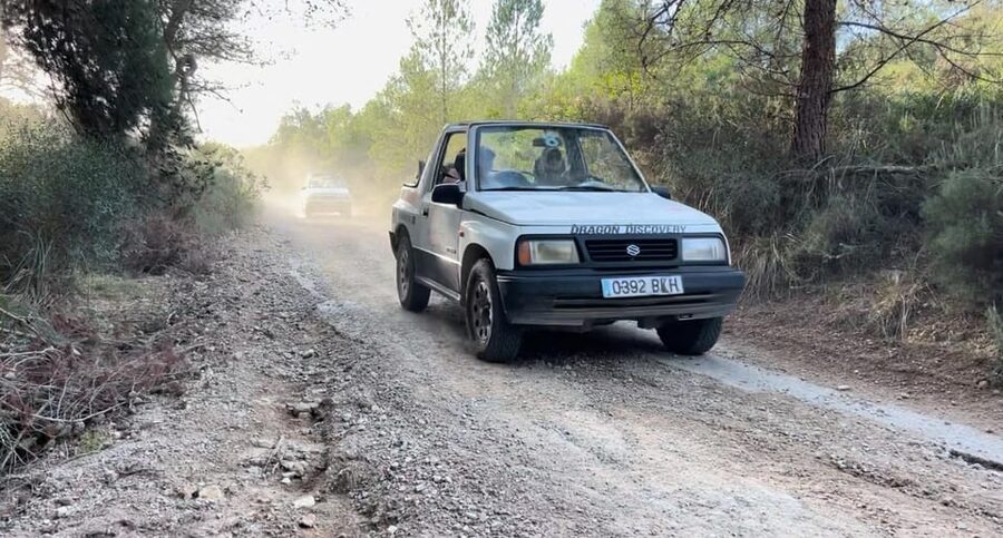 Mallorca: Beach and Mountain 4X4 Tour - Castle viewpoint at 475 meters: the payoff stop for panoramic southeast-coast views