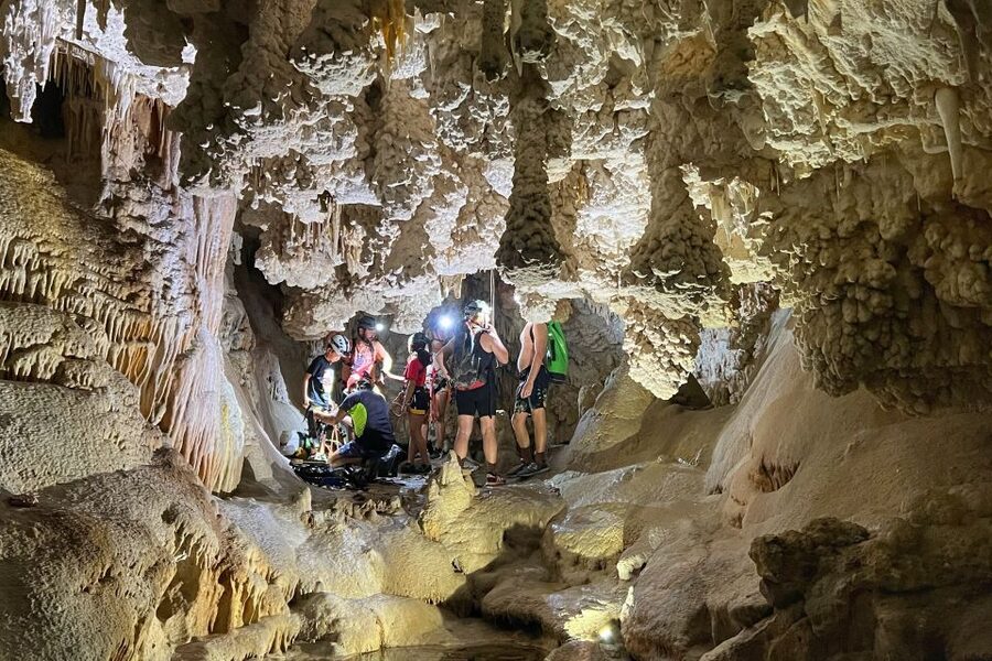 Mallorca: Beach Inside the Cave Tour - What Makes This Mallorca Cave-and-Beach Day Different