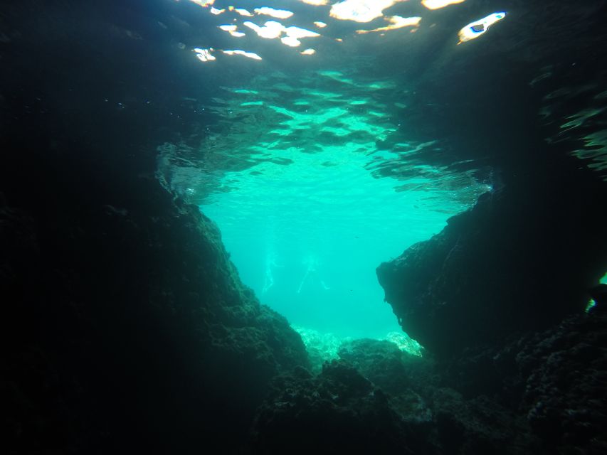 Mallorca : Blue Cave Boat Tour with Snorkeling - Why the Blue Cave Looks Blue From the Sea