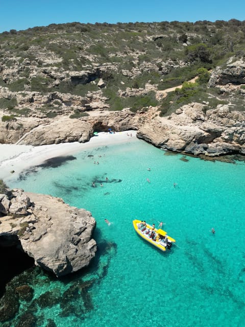 Mallorca: Caló des Moro and Cala Marmols Boat Tour - Es Pontàs mirador: the natural stone arch photo moment
