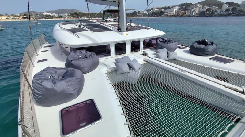 Mallorca: Catamaran Boat Tour with Tapas - The cruise rhythm: Santa Ponsa, Malgrats Islands, then toward Camp de Mar