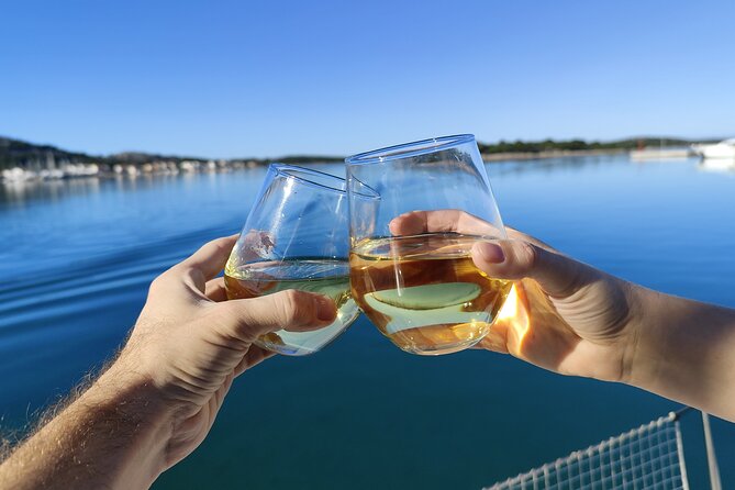 Mallorca Catamaran Tour with Tapas - small group - - Who this Mallorca catamaran tour is best for