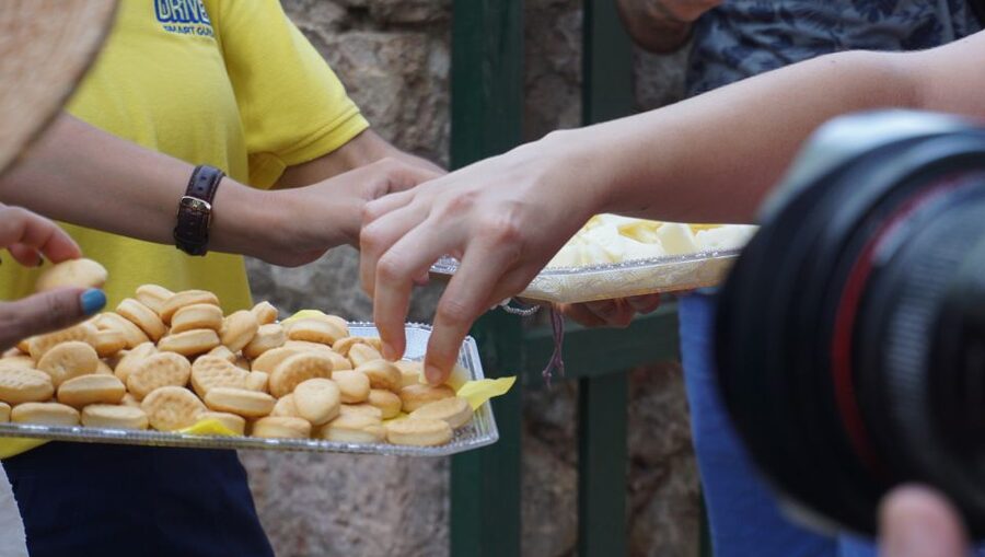 Mallorca: Day Trip to Hidden Gems of Tramuntana with Lunch - Why Serra de Tramuntana feels calmer on this route