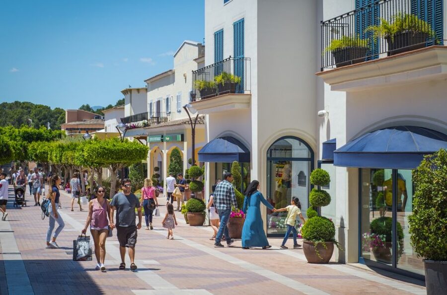 Mallorca: Fashion Outlet Shopping Excursion by Bus - Mallorca Fashion Outlet by Bus: What Makes This Day Trip Worth It