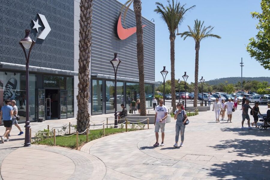 Mallorca: Fashion Outlet Shopping Excursion by Bus - Price and Value: Is $34 USD Worth It?