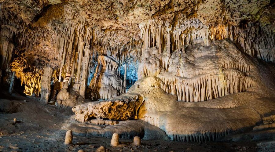 Mallorca: Full day tour to the Caves of Drach and Hams - Martel Lake by Boat: Why This Part Changes the Whole Day