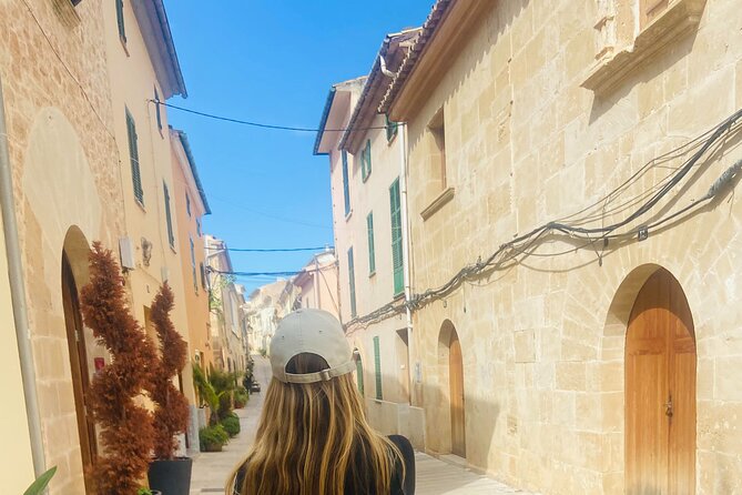 Mallorca Full-Day VIP Tour: Valldemossa, Deià & Sóller Experience - Meet Niels: the small-group advantage you actually feel