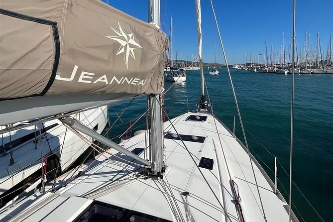 Mallorca Half Day Cruise on a Sailing Boat - Food, Drinks, and the On-Board Comfort Details You’ll Appreciate
