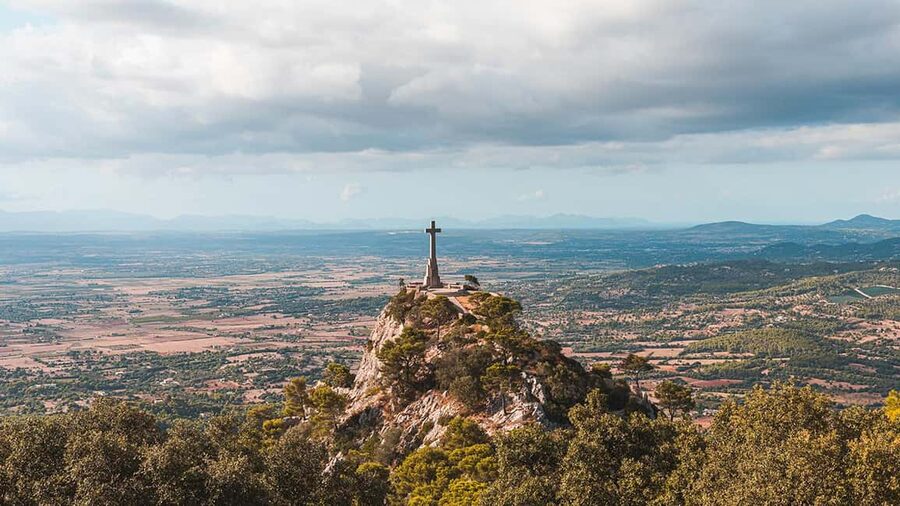 Mallorca Hiking Tour to Puig de Randa - Santuari de Gràcia: the rock-built monastery moment