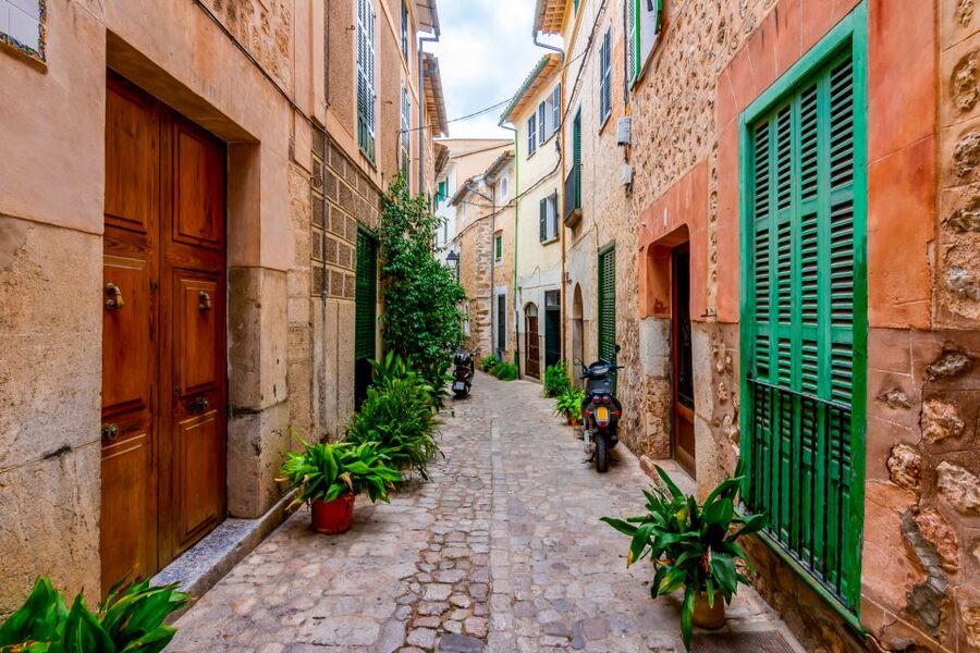Mallorca: Island Trip by Train, Tramway, and Boat - The 1912 wooden train to Sóller: the part you’ll remember