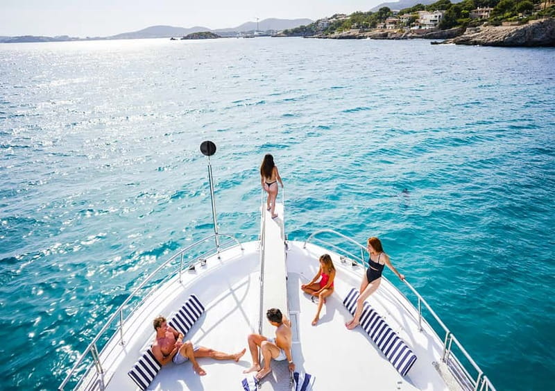 Mallorca: Palma Boat Tour & Snorkeling with Drink Included - Start in Can Pastilla or Palma: Coast Views Change the Feel