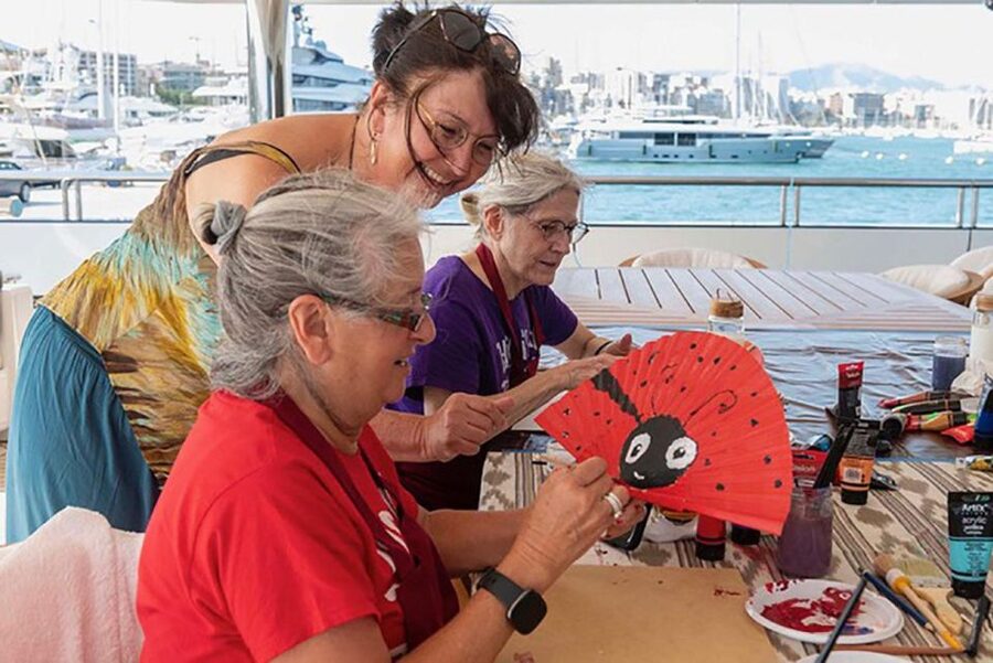 Mallorca/Porto Cristo: Design your own Spanish hand fan - Key things to know before you go