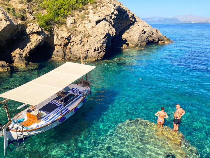 Mallorca: Private Boat Trip to Alcudia, Pollensa & Formentor - Stop 3: Far de Punta de l’Avançada for snorkeling plus local tasting