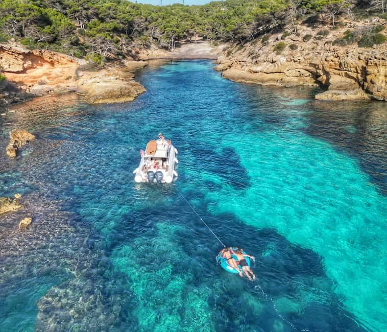 Mallorca: Private Watersports Boat. LUNCH Drinks SUP, Tubing - Your Mallorca boat day in plain terms