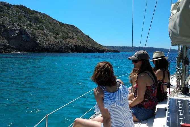 Mallorca sailing, snorkelling, as a Local with drinks and food - Weather rules: how to handle cloudy, windy, or rough starts