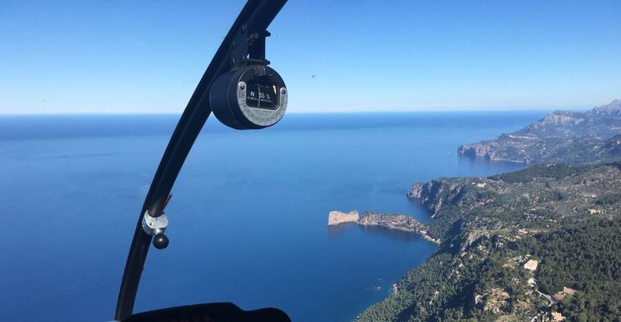 Mallorca: Scenic Helicopter Tour Experience - The 8-Minute Palma Route: Cathedral, Port, and Stadium Views