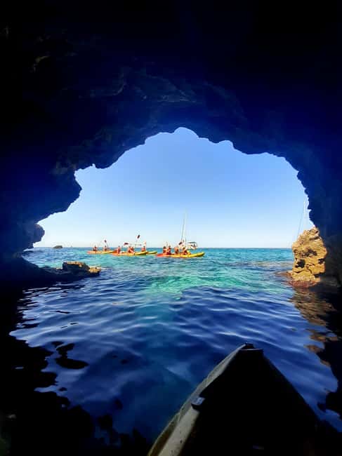 Mallorca: Sea Caves Kayaking Tour, Snorkeling & Snack - A 3-hour plan that feels like more than a paddle