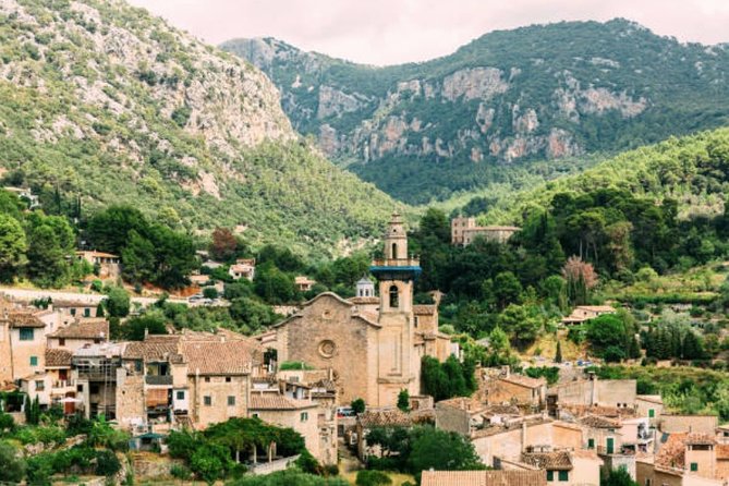 Mallorca Shore Excursion: Exclusive Soller and Valldemosa - The coastal drive: sea views and named landmarks in the distance