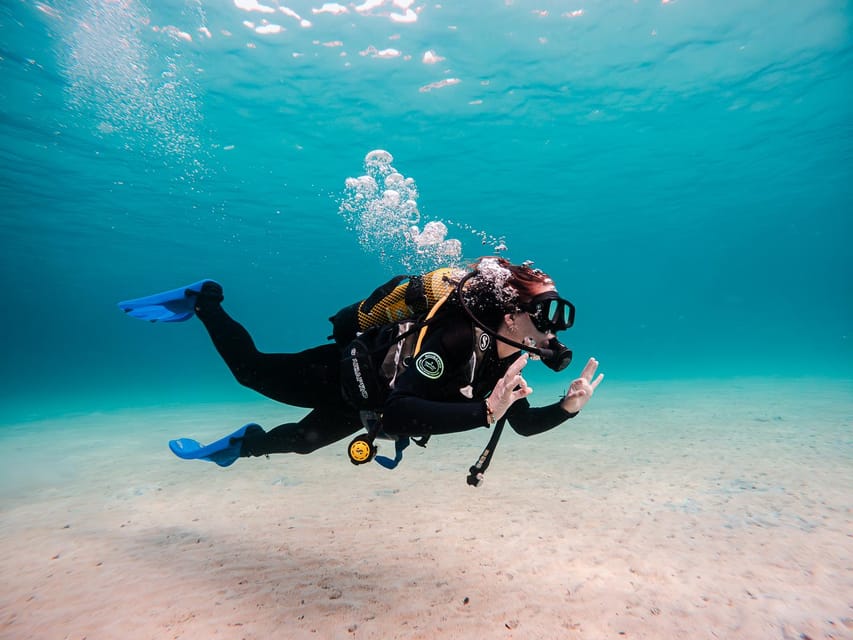 Mallorca: Try Scuba Diving by Boat - Skualo Porto Cristo: Your Starting Line in Passeig des Cap des Toll
