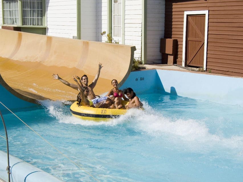 Mallorca: Western Waterpark Tickets with Transfer - Crowds, waits, and the real cost of doing it right
