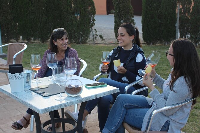 Mallorca Wine and Cheese Tasting - The heart of it: five local wines, compared on purpose