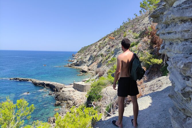 Nature Escape, Adventures on Mallorca's North coast - Stop 1: Llucalcari rock beach, old houses, and a real swim