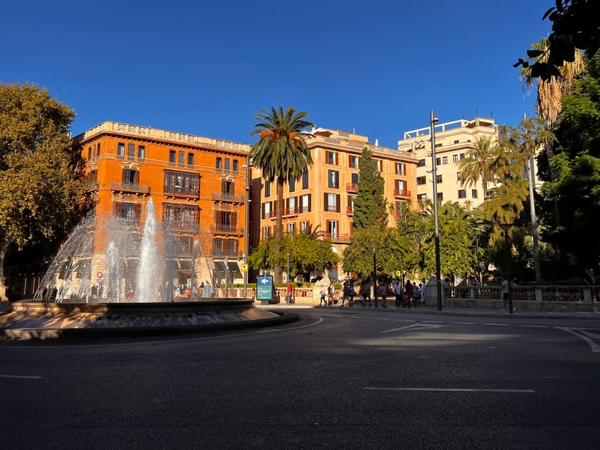 Palma authentically. Small group City tour with tapas - The best part: two restaurant stops that feel like a real meal