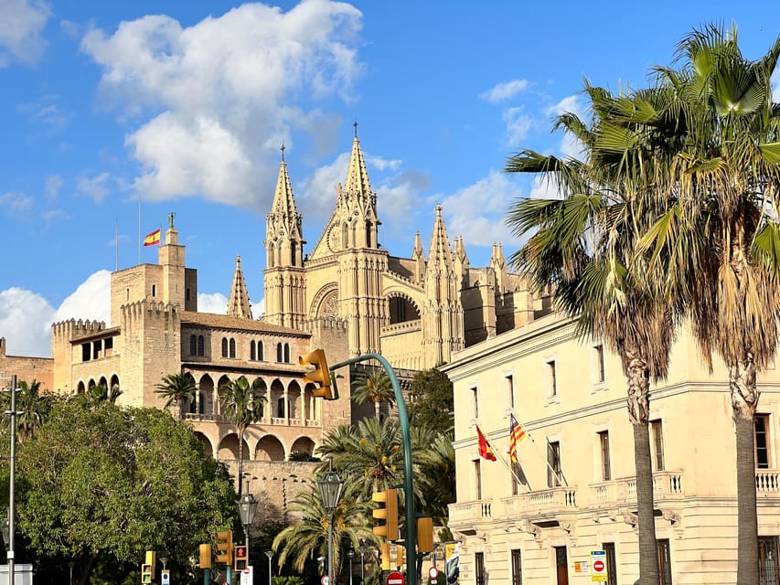 Palma authentically. Small group City tour with tapas - Timing and route: how to plan your day around it