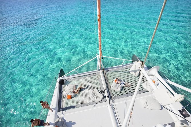 Palma Bay Catamaran Half-Day Cruise - Getting to Las Golondrinas: where the day starts