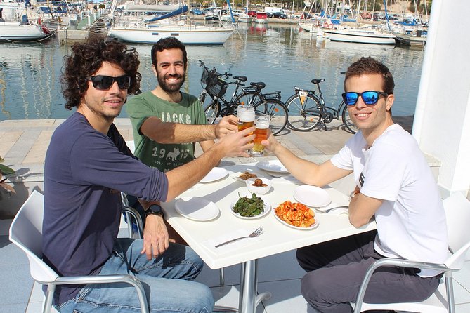Palma de Mallorca 3-Hour Highlights and Tapas Tasting Bike Tour - Monestir De Santa Clara: A Quiet Pause in the Middle of the City