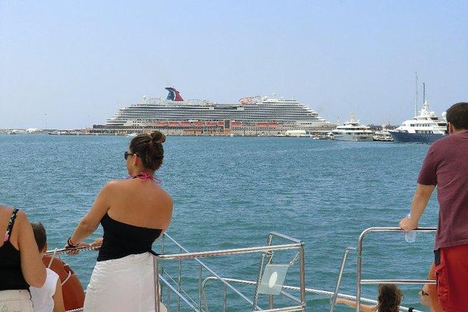 Palma de Mallorca Bay Boat Trip - The Cathedral Photo Stop: Your Best Sea-View Moment