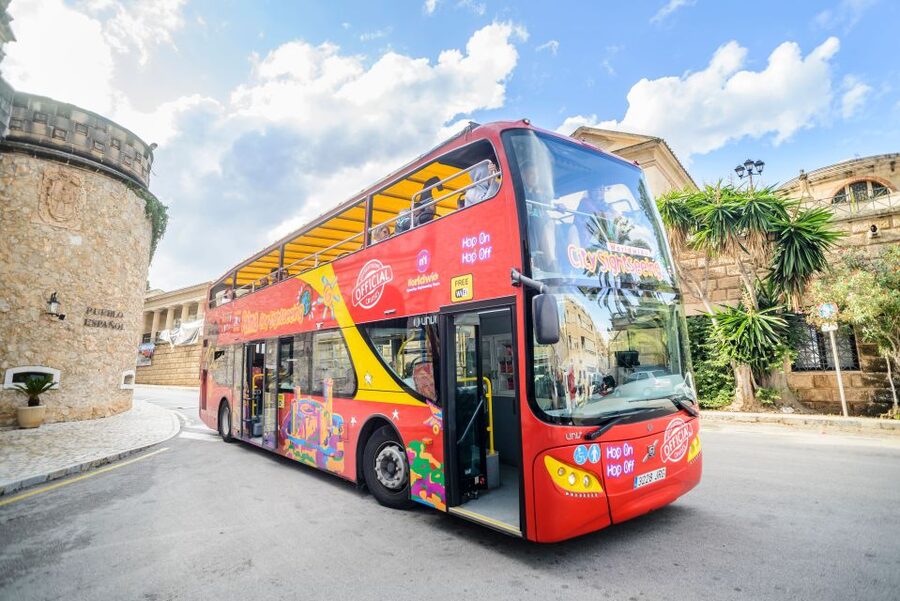 Palma de Mallorca: City Sightseeing Hop-On Hop-Off Bus Tour - Cathedral, Arab Baths, and Palau March: when Ultimate becomes worth it