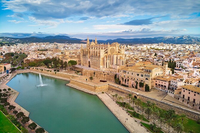 Palma de Mallorca: City Walk Audio Guide in 7 Languages on Phone - Price and value: what $9.03 buys you
