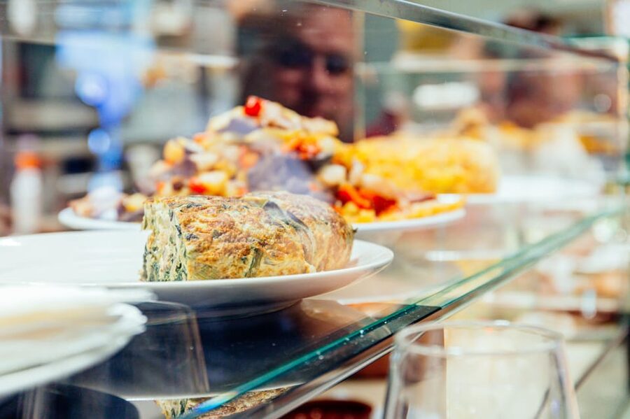 Palma de Mallorca: Foodie Walking Tour of the Old Town - Logistics that matter (and the ones that don’t)