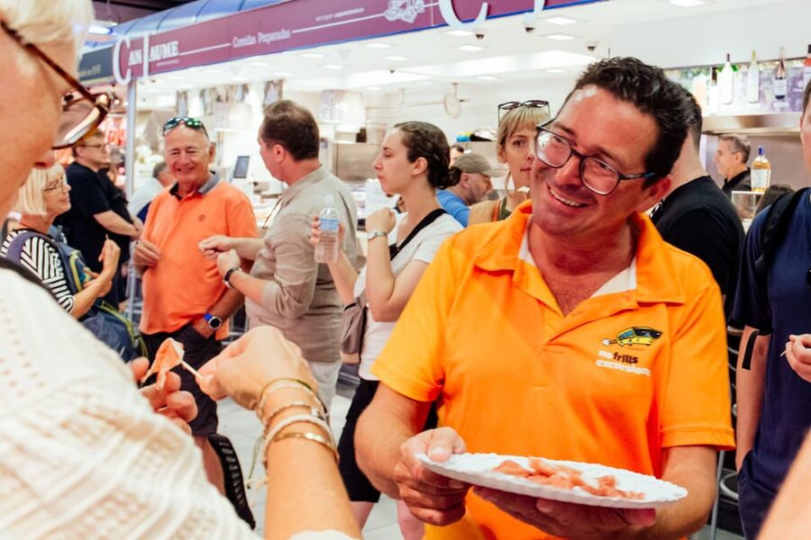 Palma de Mallorca: Foodie Walking Tour of the Old Town - Guides like Juan and Melanie: what you’re really paying for