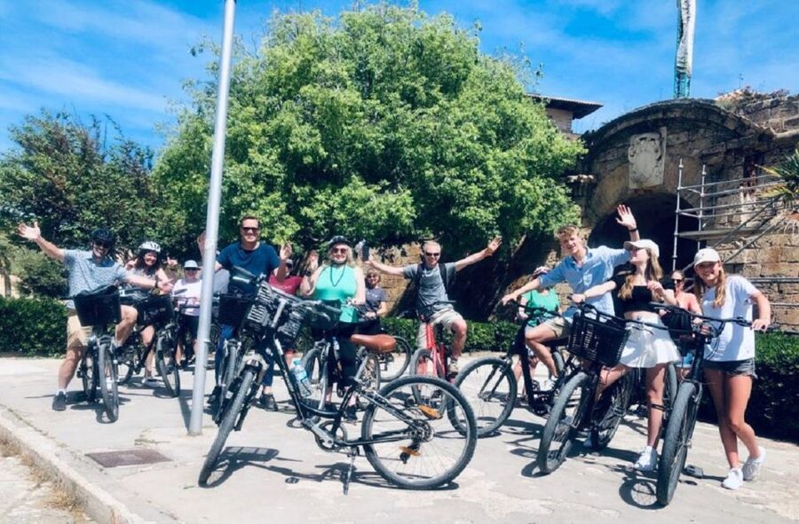 Palma de Mallorca: Guided Bicycle Tour - How the guides and pacing change your whole experience
