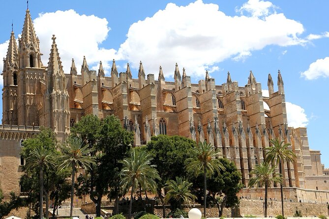 Palma de Mallorca Historical Walking Tour - Palma’s History Comes Through When You Walk It