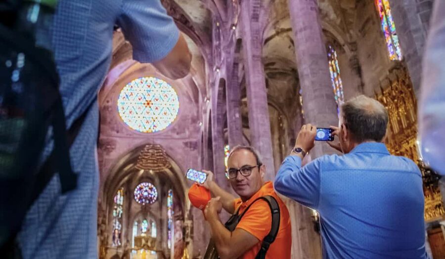 Palma de Mallorca: Old Town and Cathedral Tour - Guides you’ll remember: Juan, Camy, Kemi, Melanie, and Louis
