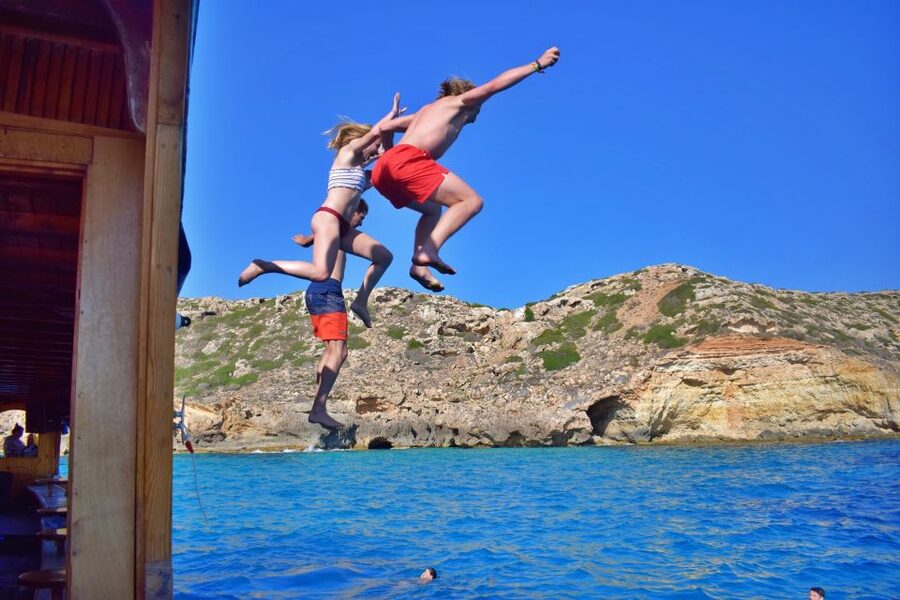 Palma de Mallorca: Palma Bay Boat Tour with Snorkeling - Should You Book This Tour?