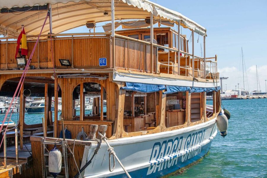 Palma de Mallorca: Palma Bay Boat Tour with Snorkeling - Where to Meet the Barca Samba and Start Your Palma Bay Cruise