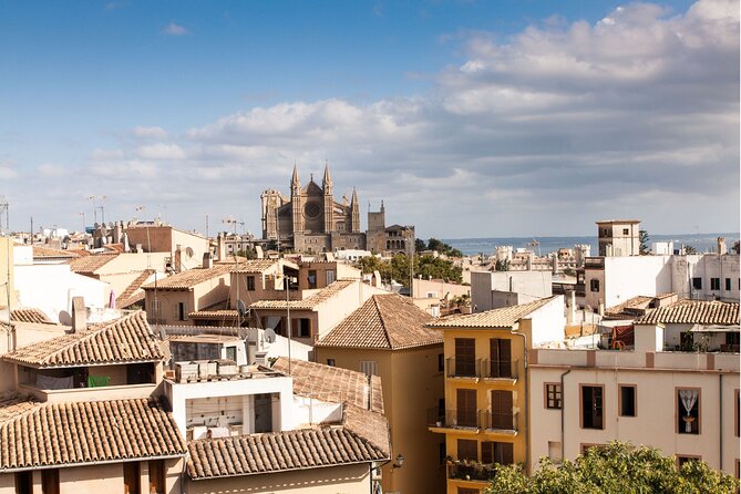 Palma de Mallorca : Private Custom Walking Tour with A Guide - Key points before you lace up